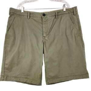 Timberland Men's Relaxed Chino Shorts Size 40 Olive Green Slash Pockets Casual